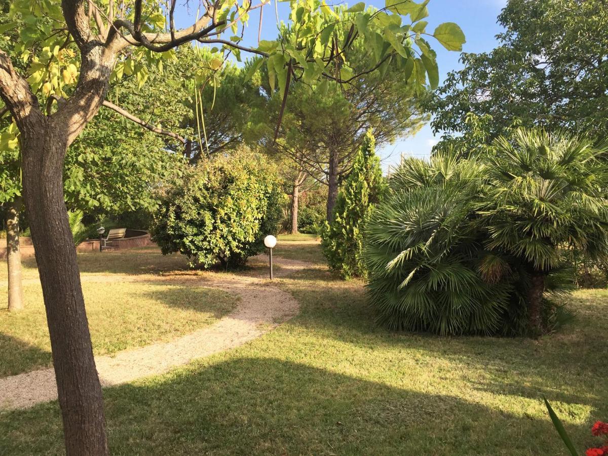 La Casa Nel Verde Larino Экстерьер фото