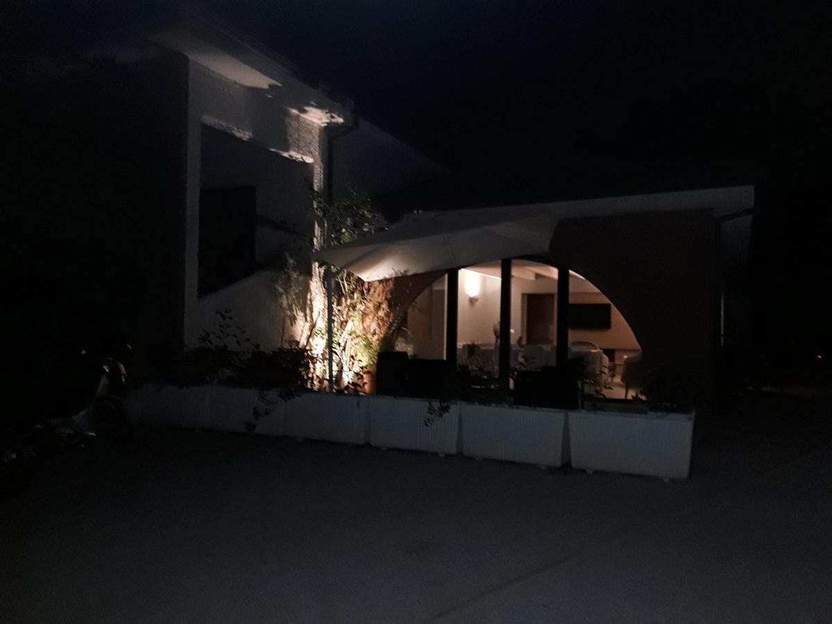 La Casa Nel Verde Larino Экстерьер фото